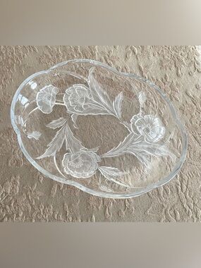 Mikasa Studio Nova Walther Glass Oval Low Bowl Platter